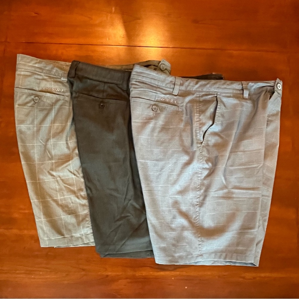 O'Neill Men's Shorts Flat Front 3 pair bundle size 36 - Picture 2 of 13